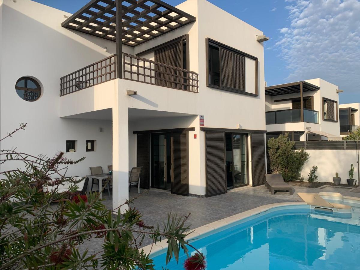 Modern Villa With Sea Views كوستا تاغيسي المظهر الخارجي الصورة