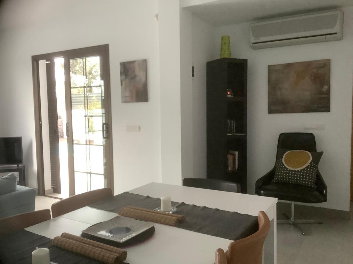 Modern Villa With Sea Views كوستا تاغيسي المظهر الخارجي الصورة